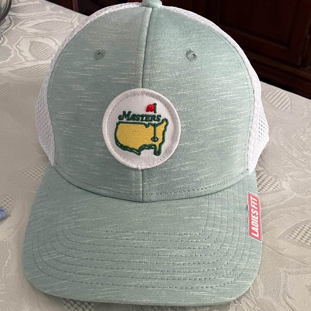 Green and White Masters Golf Cap